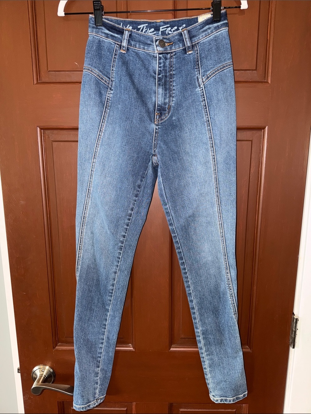 We The Free Skinny Jeans in Medium Blue Wash